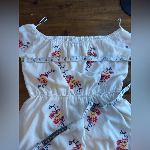 A. Calin white flowy boho mini dress with floral details nwot - Picture 5 of 5